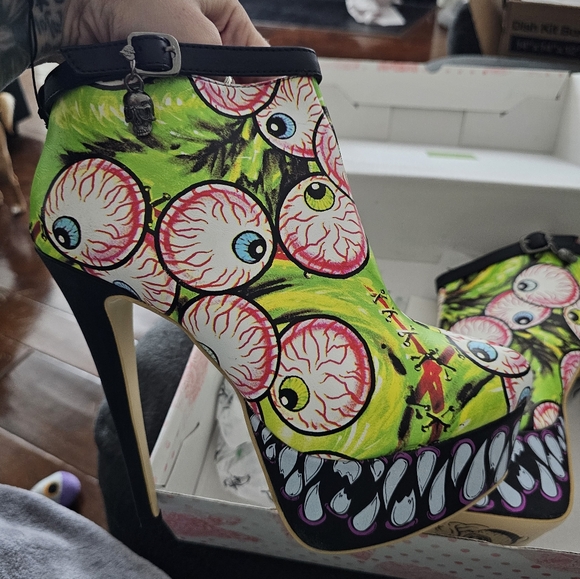 Iron Fist Timmy Chew Platform Bootie - Picture 4 of 7